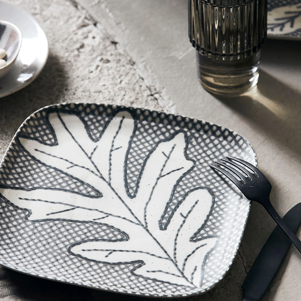 House Doctor Oak Teller 21,6cm 6 House Doctor Oak Teller 21,6cm – Bild 4