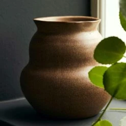 House Doctor Juno Vase Braun, 15 Cm -House Doctor house doctor juno vase braun 7