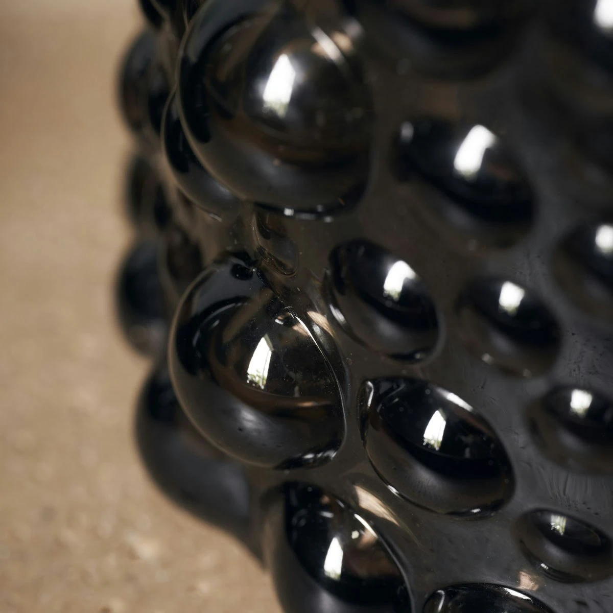 House Doctor Foam Teelichthalter H11 Cm, Braun 5 House Doctor Foam Teelichthalter H11 Cm, Braun – Bild 3